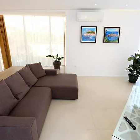 Art Gallery Μούρτερ