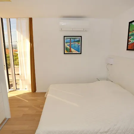 Art Gallery Βίλα Μούρτερ